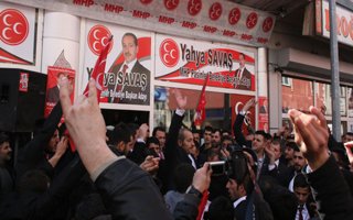 MHP'li Savaş Pasinler'de karargah kurdu!