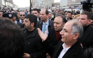 Bakan Efkan Ala'ya şaşırtan protesto!