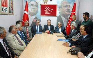 CHP'li Tezcan: Parti içine çatışma yok