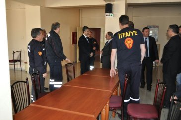 MHP'li adaylar kamu kurumlarını ziyaret etti