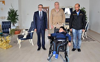 Başkan Kılıç Mertcan'ın yüzünü güldürdü