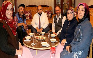 Başkan Orhan’dan çat kapı iftar