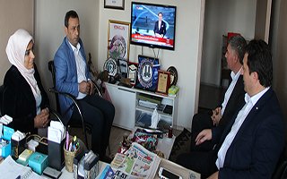 ''Milletimizle devletimizle tek bir yumruk gibiyiz''