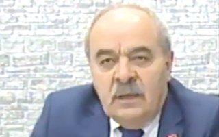 MHP'li Akpınar: Bayrak asılmasına karşıyım