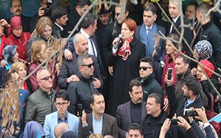 Meral Akşener Erzurum'da konuştu