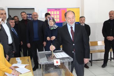 Akdağ ve Sekmen oyunu kullandı 