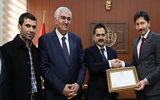 Mahmut Uçar mazbatasını aldı! 