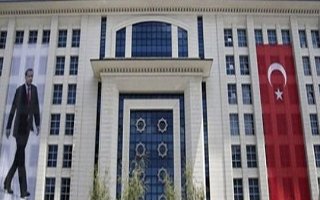 AK Parti takip merkezi: Tek tek izlenecekler!
