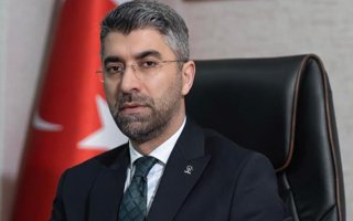 Başkan Küçükoğlu’ndan seccade tepkisi