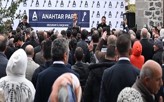 Ağıralioğlu Erzurum’da yeniden diriliş mesajı verdi