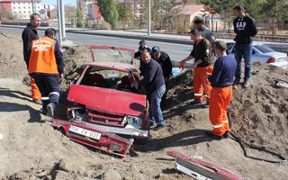 Aşkale'de trafik kazası: 6 yaralı