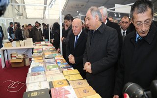 Erzurum kitap günleri dolu dolu geçiyor