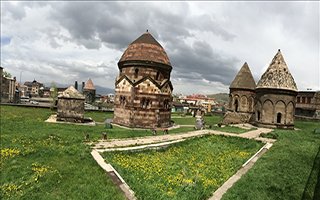 Erzurum taşınmaz kültür varlıklarında bölge birincisi