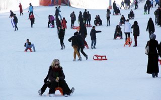 Palandöken'de kayak ve mangal keyfi