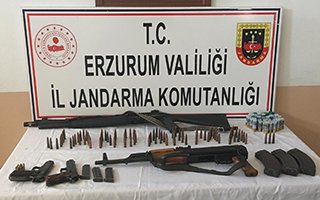 Erzurum jandarmadan kaçak silah operasyonu