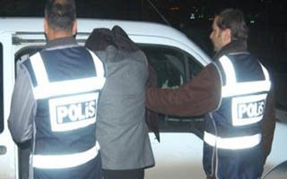 Uygunsuz yakalayan Polisleri hastanelik etti