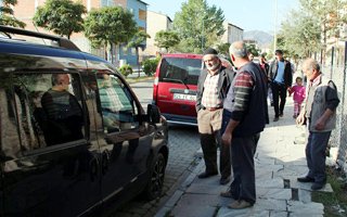 Onlarca araca bakın ne yaptılar!