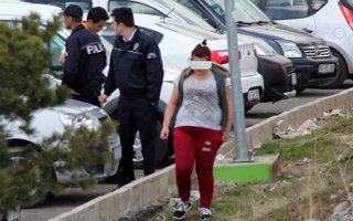 Yurttan kaçan kız polise zor anlar yaşattı