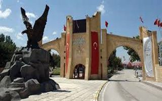 Atatürk Üniversitesi'nde Büyük İhraç