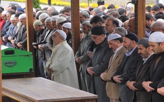 Hoca efendinin oğlu ebediyete uğurlandı