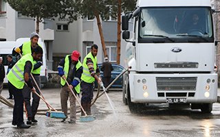 Aziziye Belediyesi bahar temizliğine başladı 