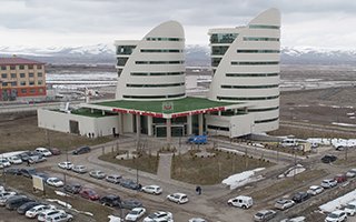 Erzurum Sağlık Müdürlüğü yeni binasına taşındı 