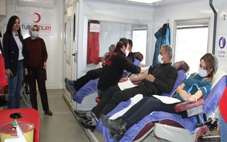 Erzurum GSİM’den Kızılay’a kan bağışı