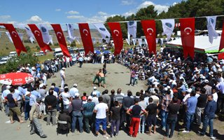 Şenkaya'da şenlik var...