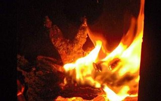 Erzurum'da sobalar yanmaya başladı