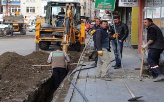 Oltu'da enerji nakil hatları yer altına alınıyor