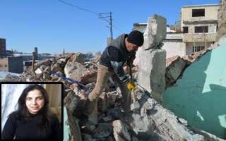 Emine'nin ölümüne neden olan ev yıkıldı