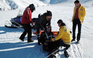 Palandöken'de kayak kazası: 1 yaralı
