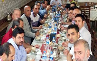 Korkut Pelit Meydanı esnafıyla buluştu
