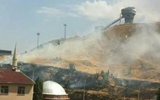 Atlama kulelerinde korkutan yangın