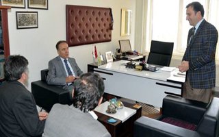 Vali Altıparmak'tan ŞEHİRDER'e ziyaret