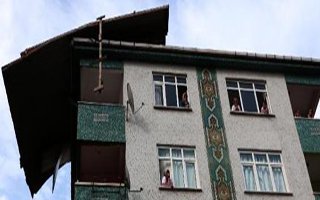 Erzurum'da okullara fırtına tatili