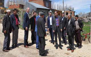 Başkan Bulutlar köylere çıkarma yaptı