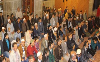 Erzurum'da İlk Teravih Heyecanı!