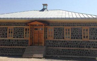 Gülen'in doğduğu ev umumi tuvalet oluyor