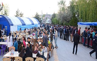 Palandöken'de 3 bin vatandaşa iftar veriliyor