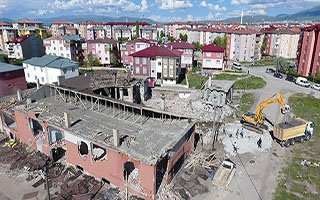 Aziziye metruk yapılardan temizleniyor