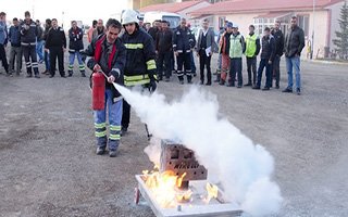 Palandöken belediyesi personeline  yangın eğitimi