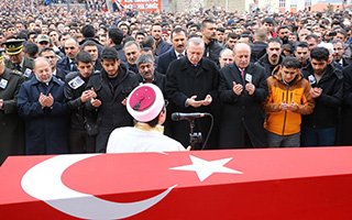 Afrin Şehidini binlerce Erzurumlu uğurladı