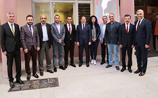 Prof.Dr.Recep Akdağ'dan EGC'ye ziyaret 