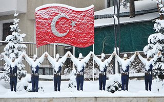 Erzurum'da Kar Esareti