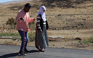 Başkan Uçar, Altay ailesinin yol sorununu çözdü...