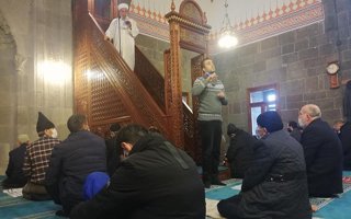 Bu Hutbe Erzurum'da İlk! Duyan o camiye gidiyor 