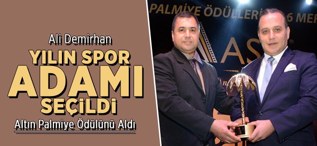 Ali Demirhan Ödülünü Aldı