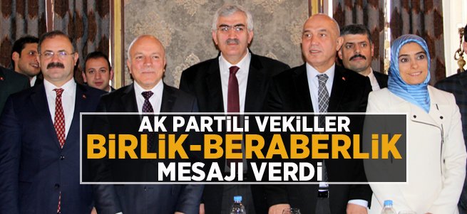 Ak Partili Vekiller basınla bir araya geldi