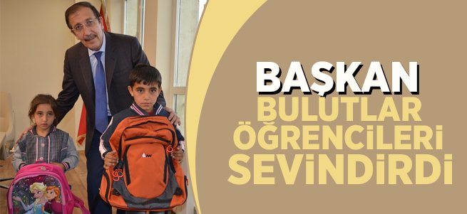 Başkan Bulutlar öğrencileri sevindirdi